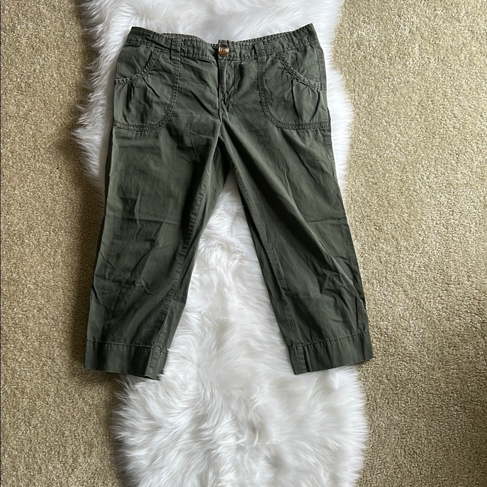 Calvin Klein Green Capris